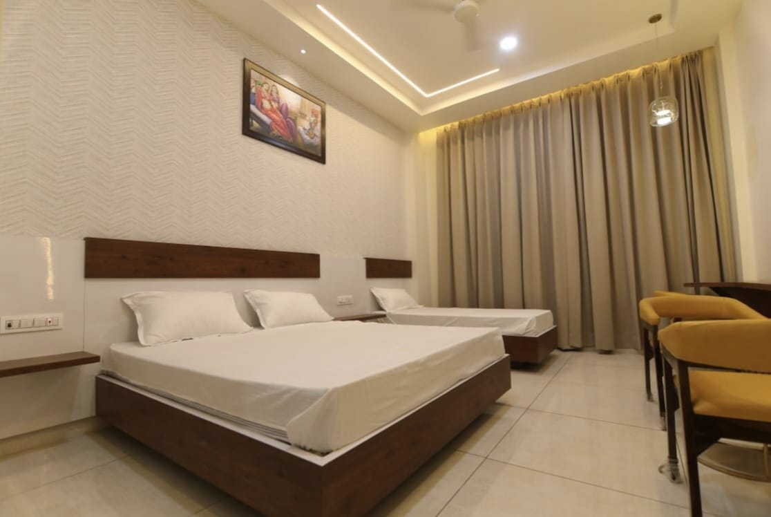 3 Bed AC Room at Sri Janaki Mahal Trust - Comfortable air-conditioned room